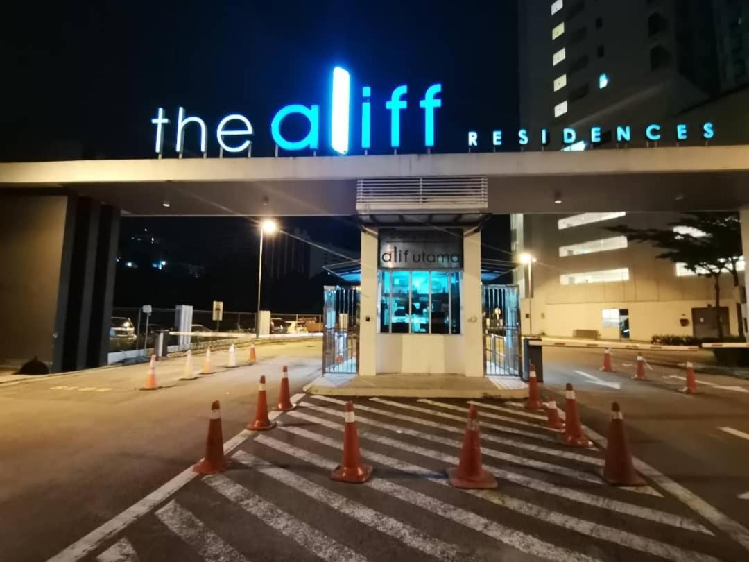 Aliff Residences 艾麗軒 Johor Bahru Exterior photo